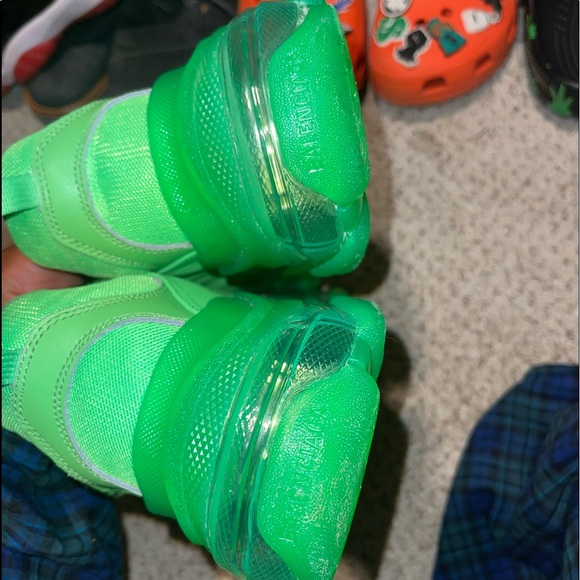 Balenciaga Triple S - Picture 5 of 6